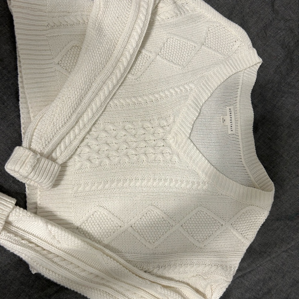Aeropostale Women's White V-Neck Sweater